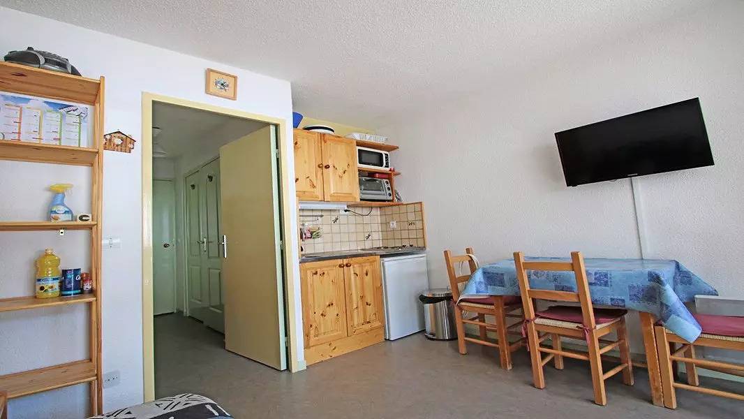Apartamento entero, Sap408 - Studio Coin Montagne - 4 Pueblos Con Sur Balcony in Puy-Saint-Vincent, Parque Nacional de los Ecrins