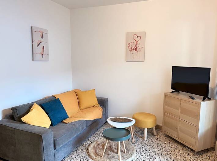 Gîte pour 2 personnes, avec jardin et terrasse