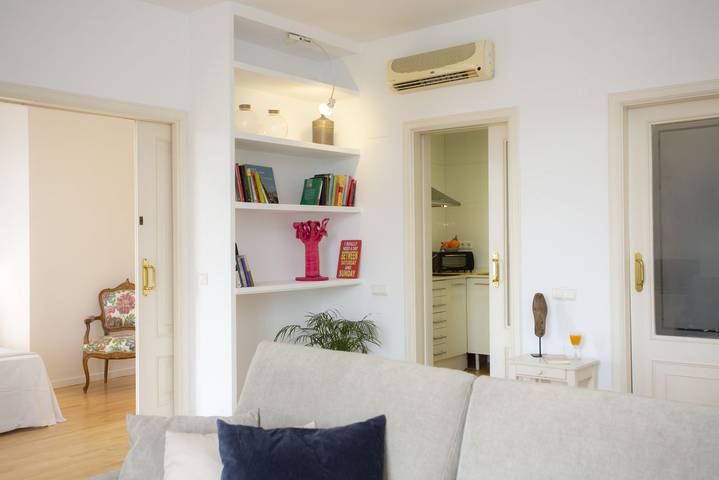Apartamento entero, Reina in Valencia City Centre, Valencia