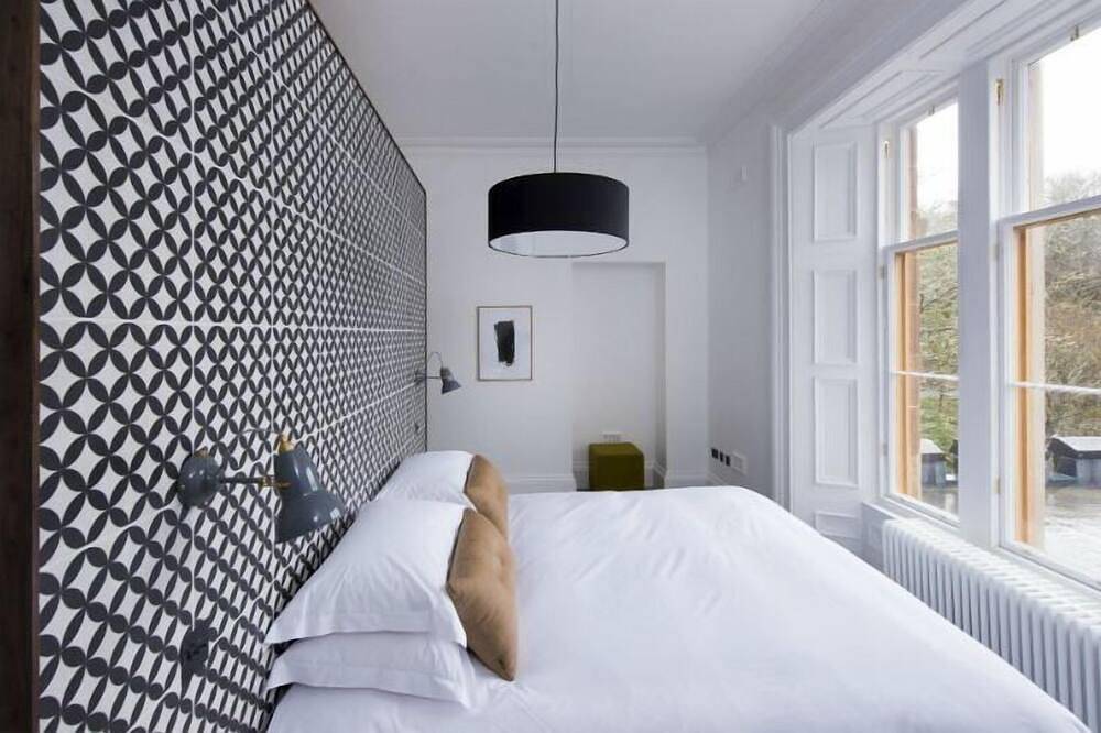 Ein lews Schloss, das 4 Gäste in 0 Schlafzimmern schläft in Lewis and Harris, Äußere Hebriden