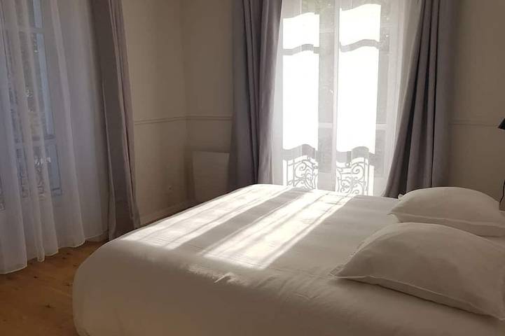 Location de vacances pour 15 personnes, avec jardin et balcon à Montgeron - 2