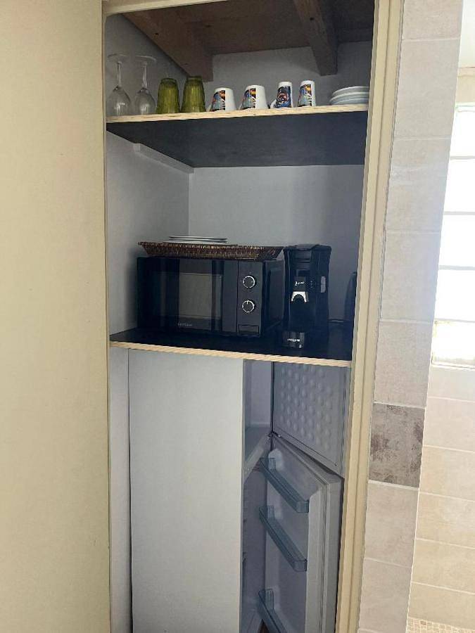 Double Room with Pool View in La Tour-d'Aigues, Parc naturel régional du Luberon