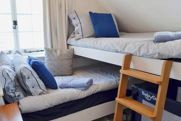 Holiday Home for 2 People in Lymington, New Forest National Park, Photo 3