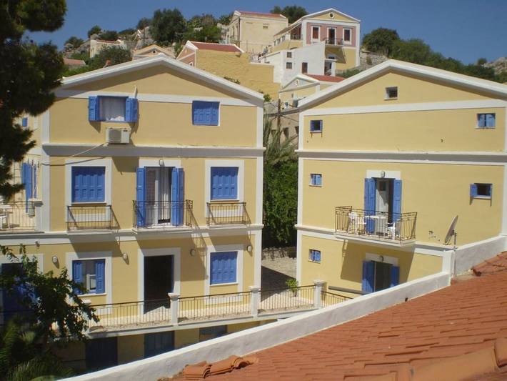 Maison d’hôte pour 2 personnes, avec jardin et terrasse dans Symi