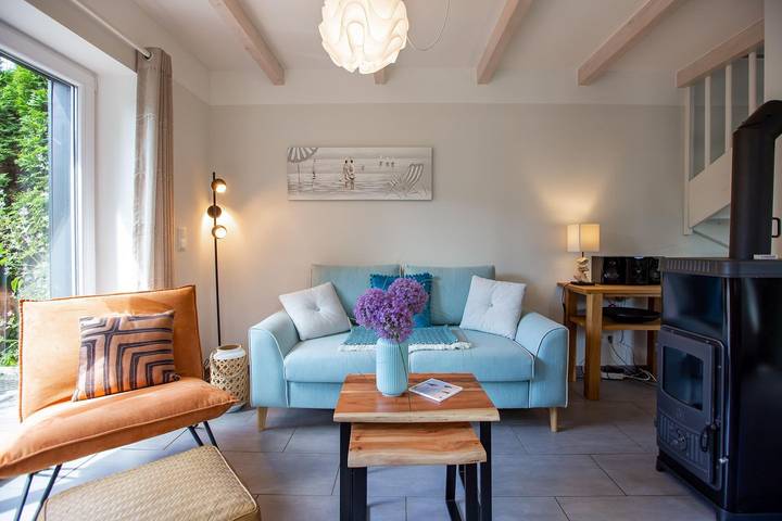 Ferienhaus für 2 Personen, mit Terrasse und Garten sowie Ausblick in Wieck am Darß, Darß