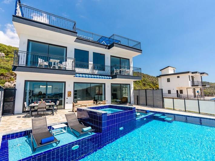 Apartment for 4 people in Kalkan
