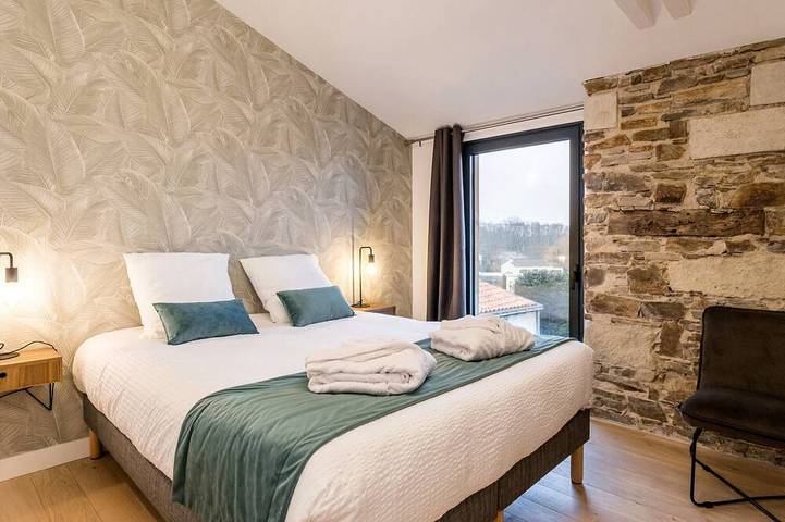 Gîte pour 11 personnes, avec jacuzzi et jardin à La Haie-Fouassière - 4