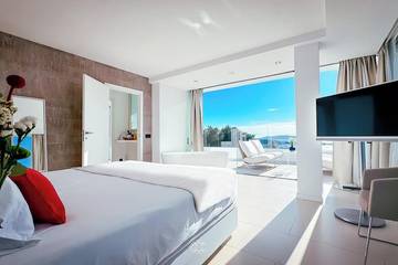 Villa pour 8 Personnes dans Cap Martinet, Santa Eulària des Riu, Photo 1