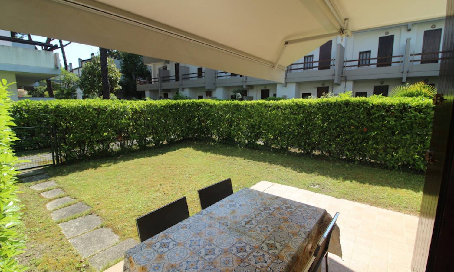 Relaxing villa with fenced garden in Lignano Pineta, Lignano Sabbiadoro