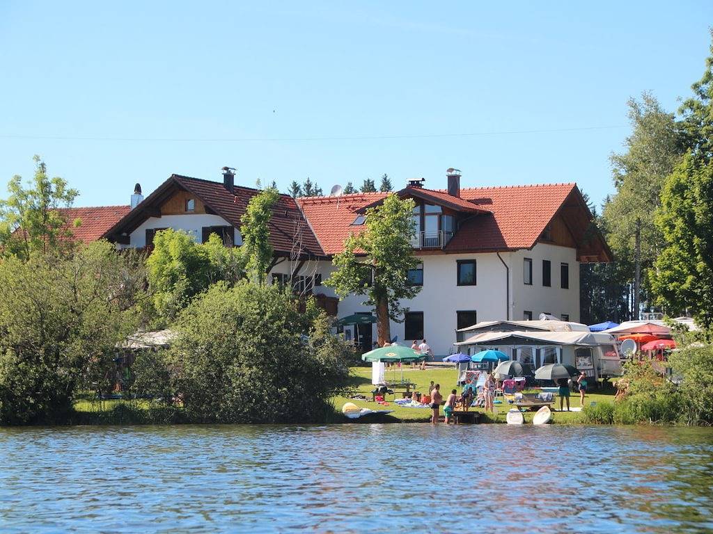 Am Schwaltenweiher in Seeg, Bayerisch Schwaben