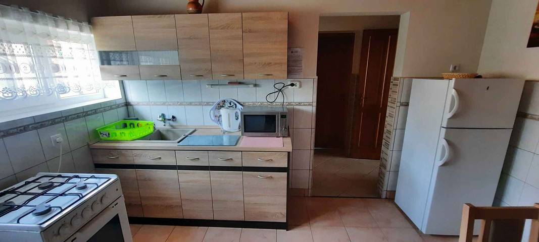 Ganze Ferienwohnung, Ferienwohnung mit Wlan und Klimaanlage in Keszthely, Balaton Region