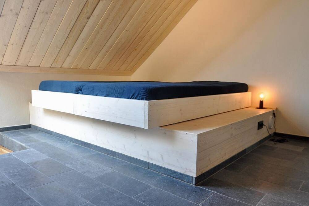 Ferienhaus Baustert - 6-Bett-Ferienhaus Dusche u.Bad, Wc, 3 Schlafräume in Baustert, Eifelkreis Bitburg-Prüm