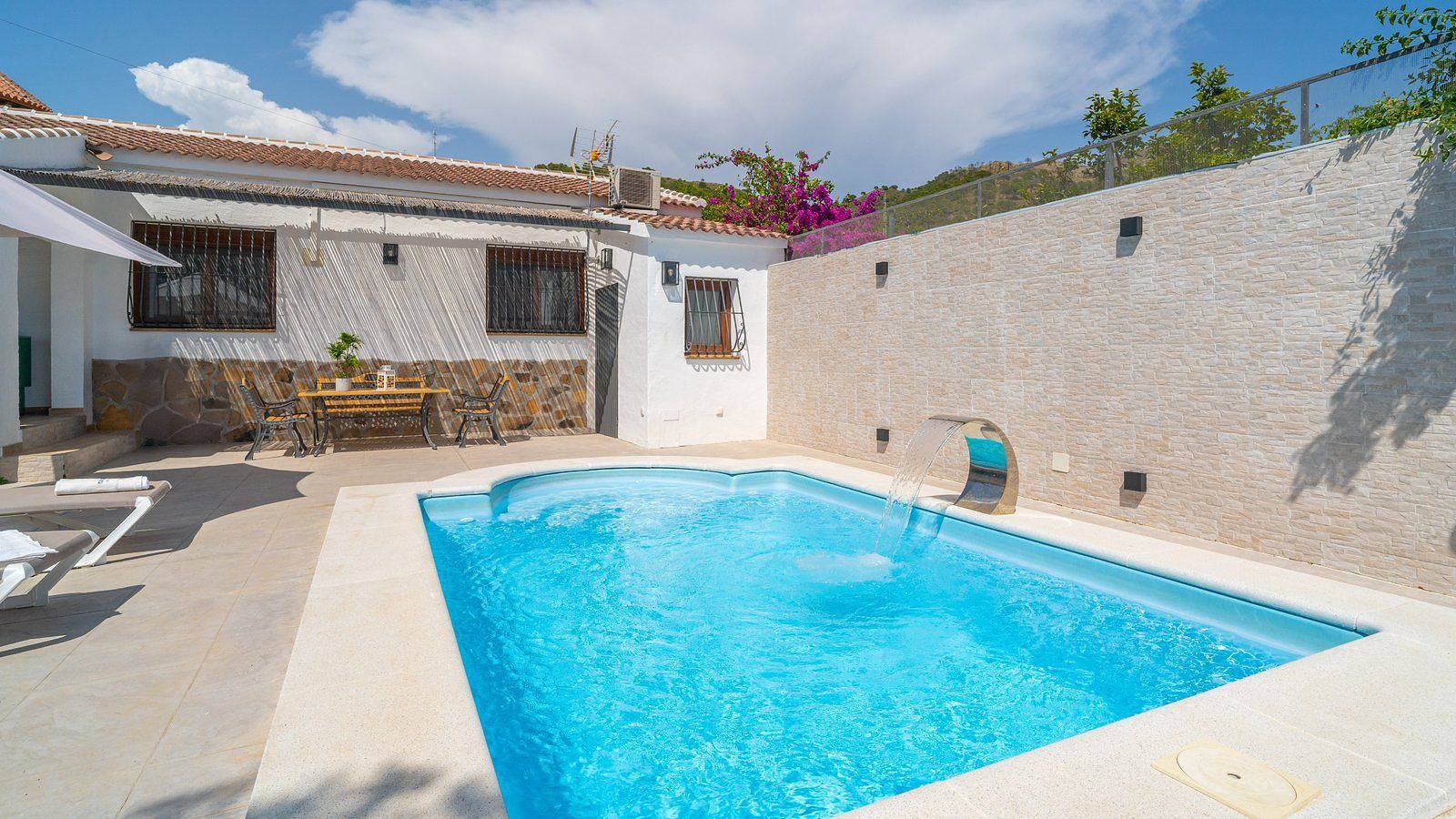 Casa Maroma Canillas de Albaida by Ruralidays in Canillas de Albaida, Málaga Provinz