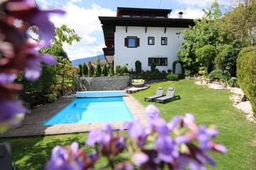Ferienhaus für 2 Personen, mit Ausblick und Pool sowie Garten, mit Haustier im Passeiertal