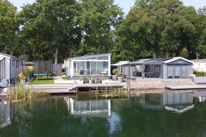 Ferienpark für 4 Personen, mit Garten und Pool