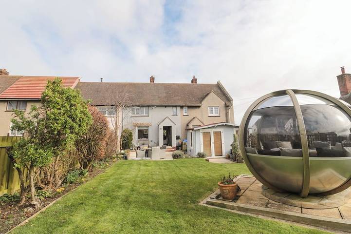 Cottage for 4 people, with garden, with pets in Northumberland