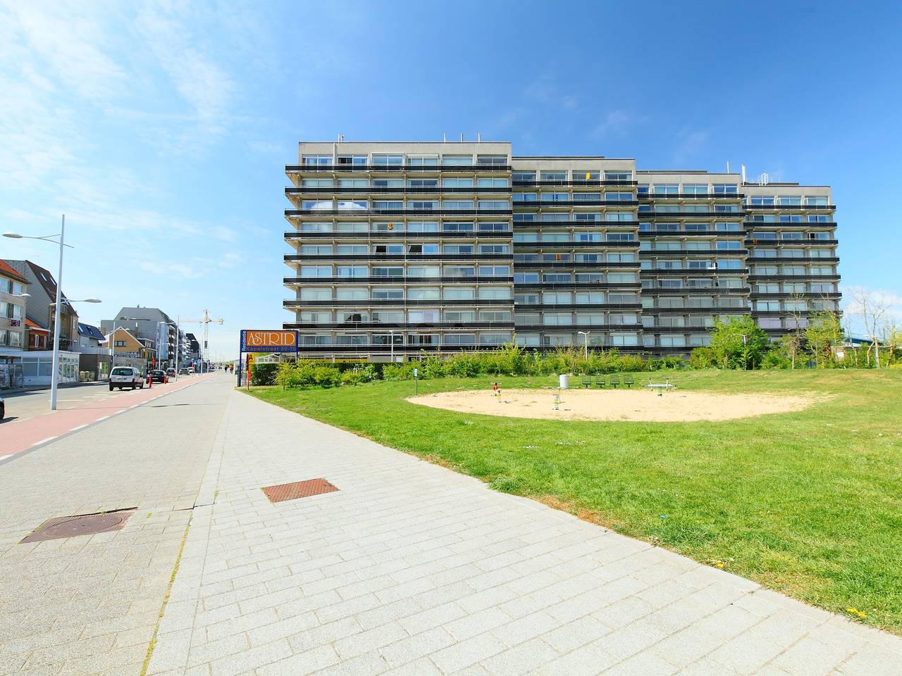 Ganze Wohnung, Astrid 902 with parking in Bredene, Belgische Küste