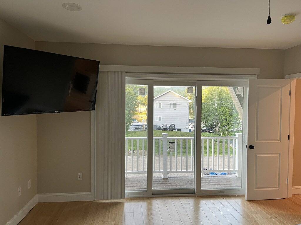 Lake Winnipesaukee Beautiful 5 Bedroom / 6 Bath in Moultonborough, Lake Winnipesaukee