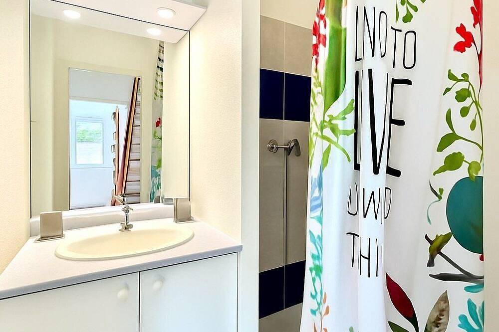 Apartamento entero, Panorama du Mas, 2 guests Pool in Gard in Calvisson, Region de Nimes