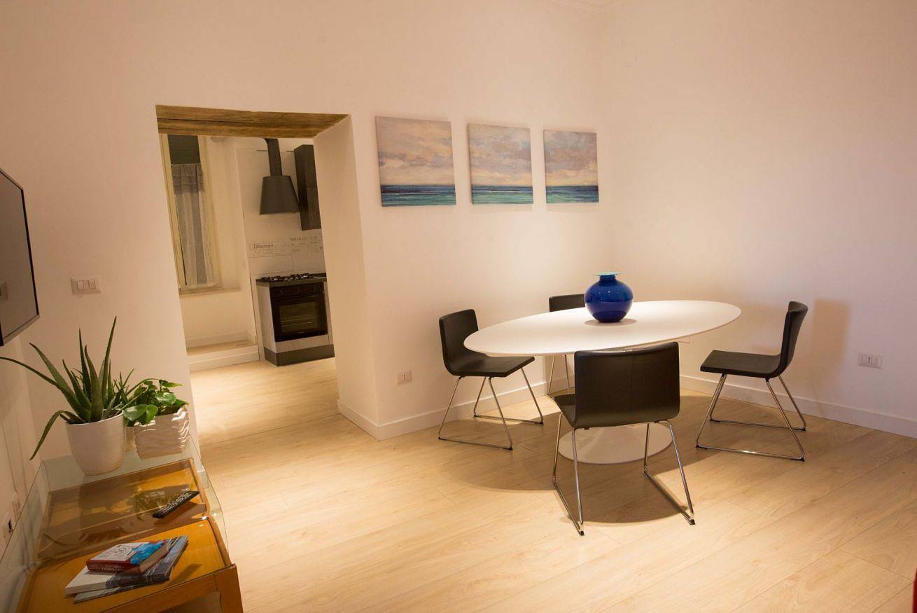 Apartamento entero, Pausylia in Nápoles, Provincia de Nápoles