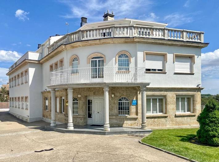 Apartamento para 4 personas, con Jardín en Santa Marta de Tormes
