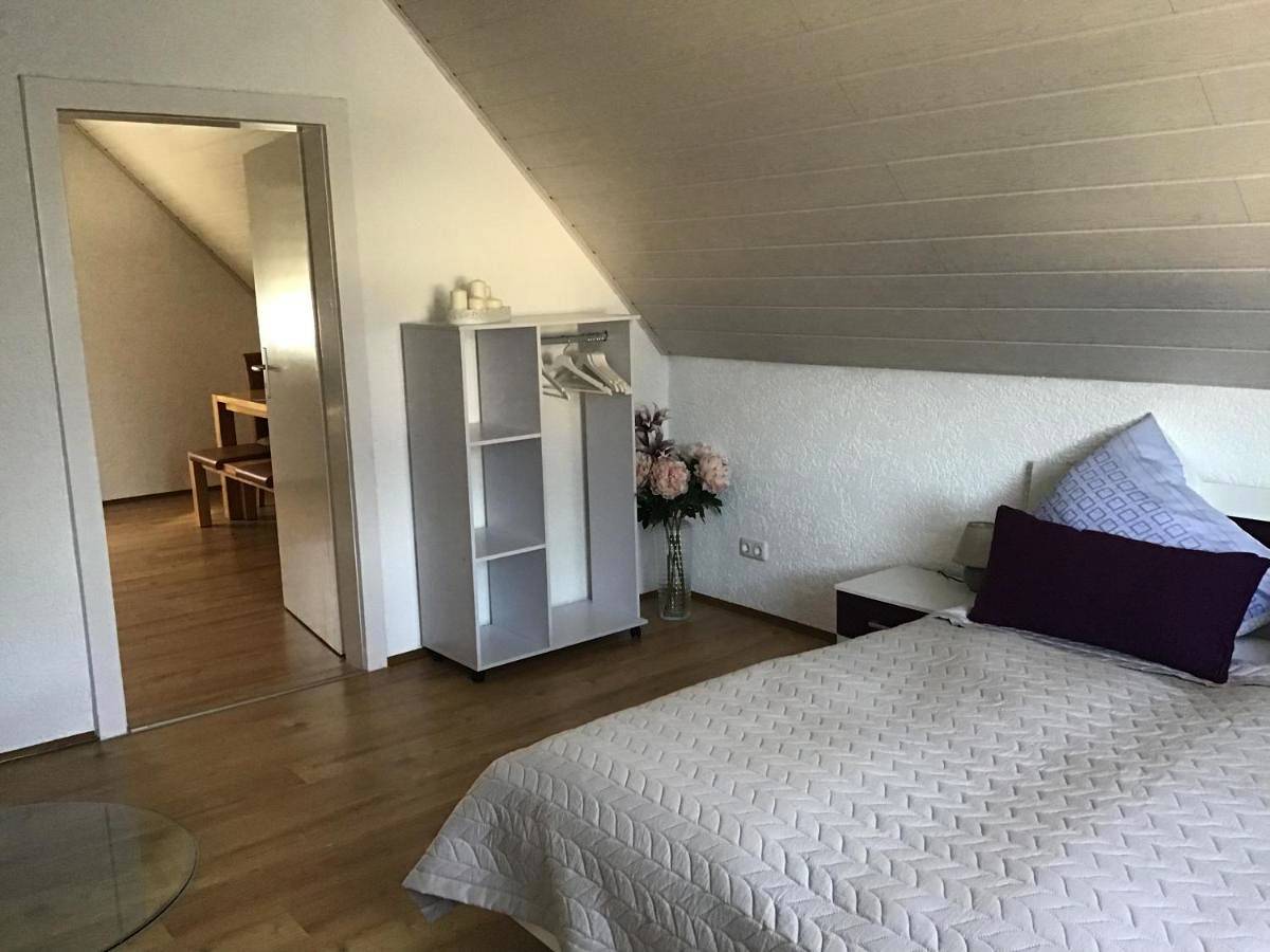 Ganze Wohnung, Ferienwohnung Elina in Maxhütte-Haidhof, Ostbayern