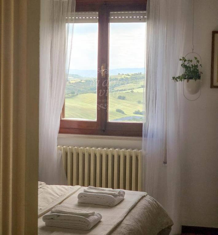 Gîte pour 5 personnes, avec balcon et vue à Giove - 2