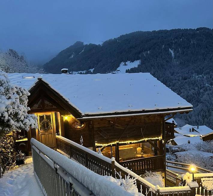 Gîte pour 8 personnes, avec jardin et vue à Gryon