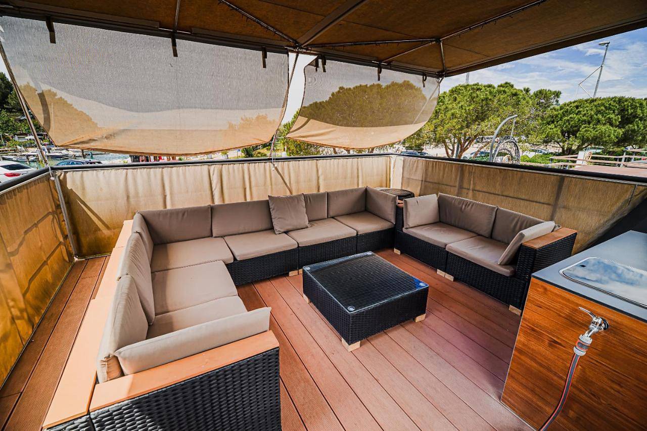 Floating house Bravia in Piran, Slovene Riviera