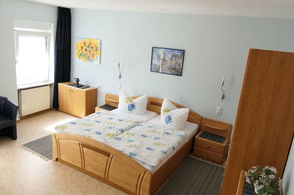 Ganze Wohnung, Ferienwohnung Alf für 1 - 2 Personen mit 1 Schlafzimmer - Ferienwohnung in Alf, Traben-Trarbach und Umbegung