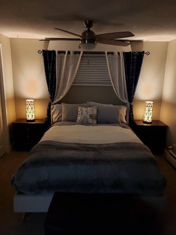 Front Range View, 7 Mins to Downtown in Stratmoor Hills, Stratmoor