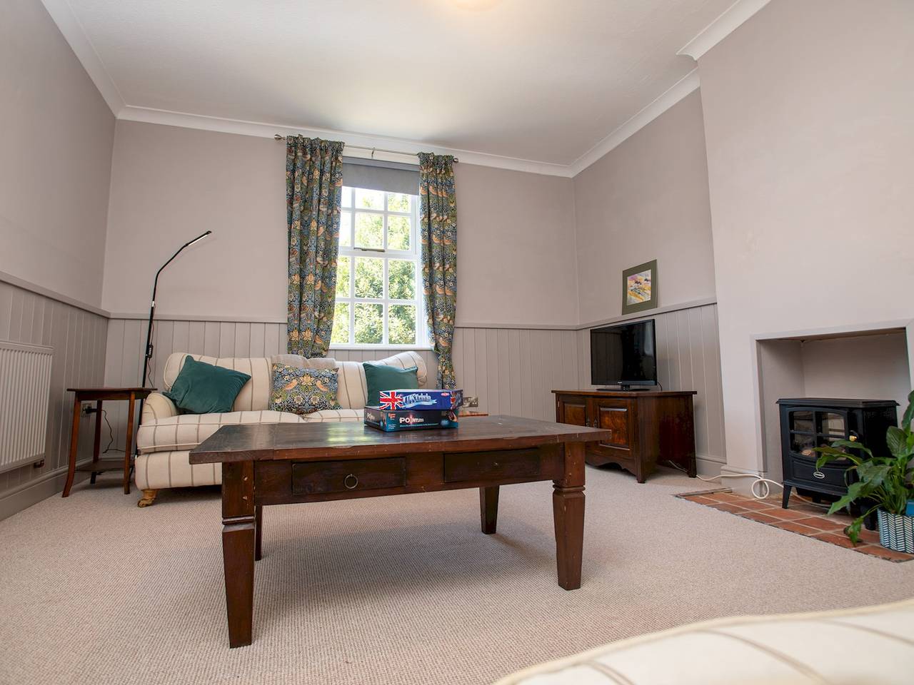 Family house with stunning Mill view - Pass the Keys in Lincoln, Lincolnshire