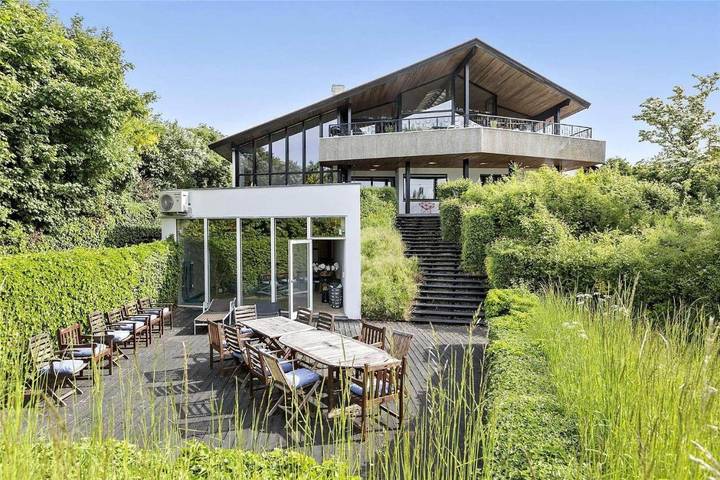 Ferieudlejning for 20 personer, med Balkon og Jacuzzi såvel som Terrasse og Pool i Kalundborg