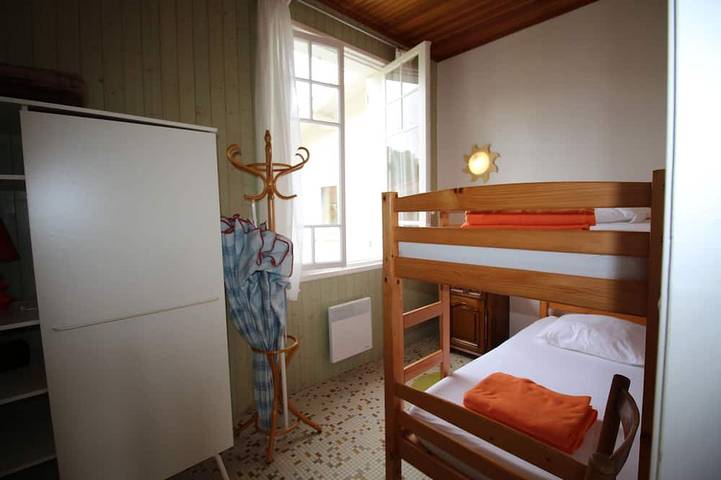 Location de vacances pour 4 personnes, avec jardin à Breuillet - 4