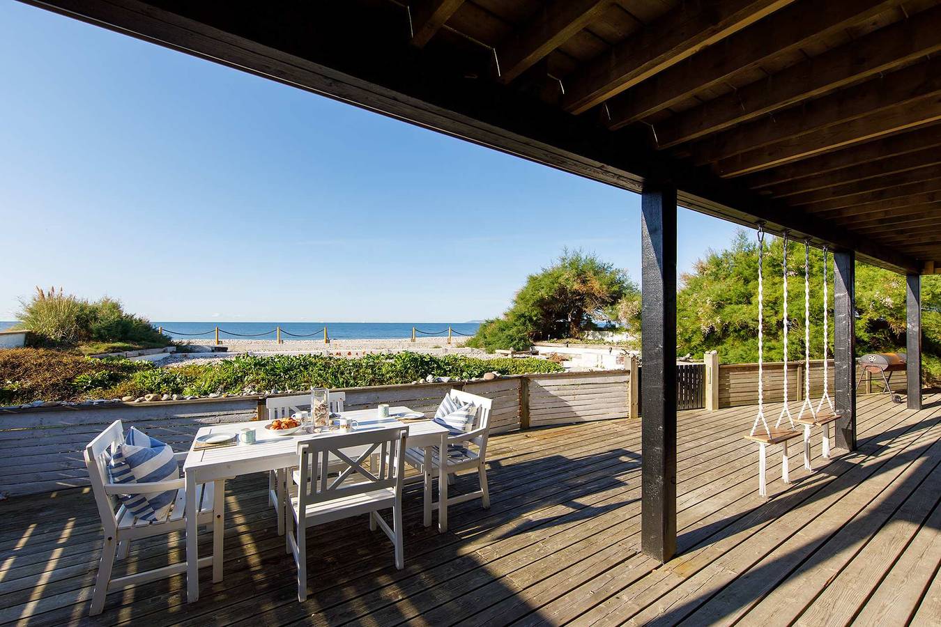 Luxury Seafront Family Home - Indoor Pool in West Sussex