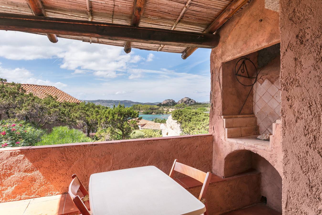 Maison de vacances "Casa Porto Sole A Mucchi Bianchi" Près de la plage avec vue sur mer in Baja Sardinia, Arzachena