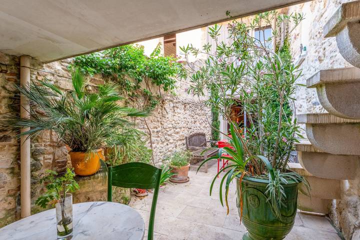 Het Huis – Authentieke charme in het hart van Aigues-Mortes, met privéterrassen in Aigues-Mortes, Côte d'Améthyste