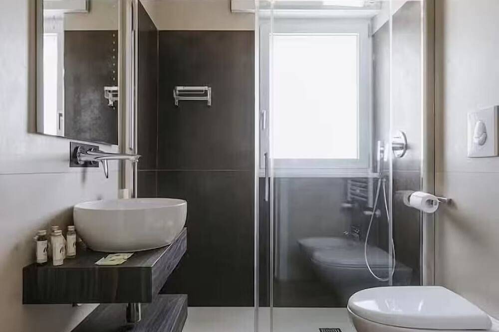Basic Double Room in Bari, Bari Province