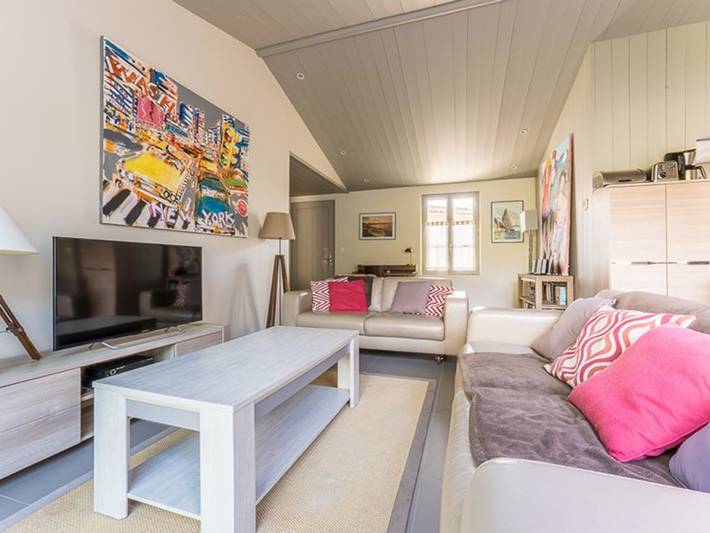 Location de vacances pour 6 personnes dans Plage De L Arnerault La Flotte - 2