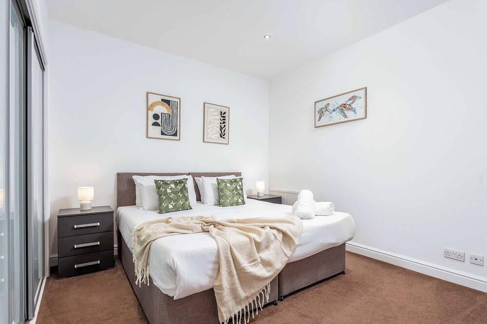 Ganze Wohnung, Elliot Suite - Donnini Apartments in Ayr, Firth Of Clyde