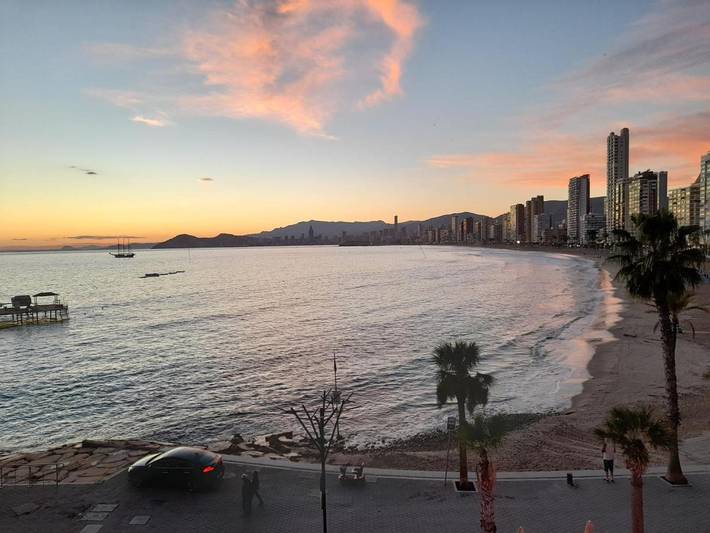 Casa rural para 4 personas, con terraza además de vistas y piscina en Benidorm - 2