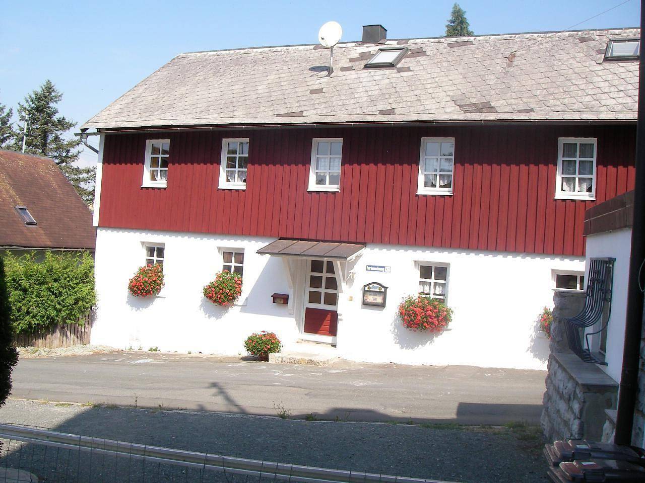 Ganze Ferienwohnung, Appartement in Elbersreuth mit Garten in Presseck, Oberes Maintal - Coburger Land