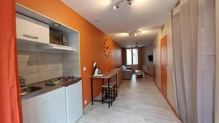 Gîte pour 2 personnes, avec terrasse à Châteauroux
