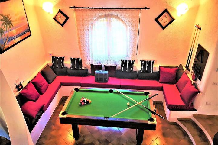 Unabhängige Villa -600 Qm Garten 200Mt Vom Meer Entfernt Zu Allen Stränden in Capitana, Quartu Sant'Elena