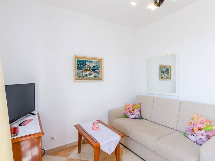 Ferienwohnung für 4 Personen, mit Garten und Pool sowie Balkon, kinderfreundlich in Dubrovnik - 3