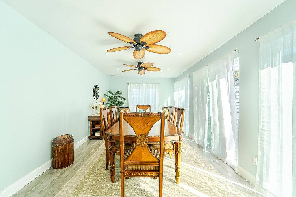 Beautiful brand new 3 bedroom home really close to the beach in Lantana, Palm Beach County