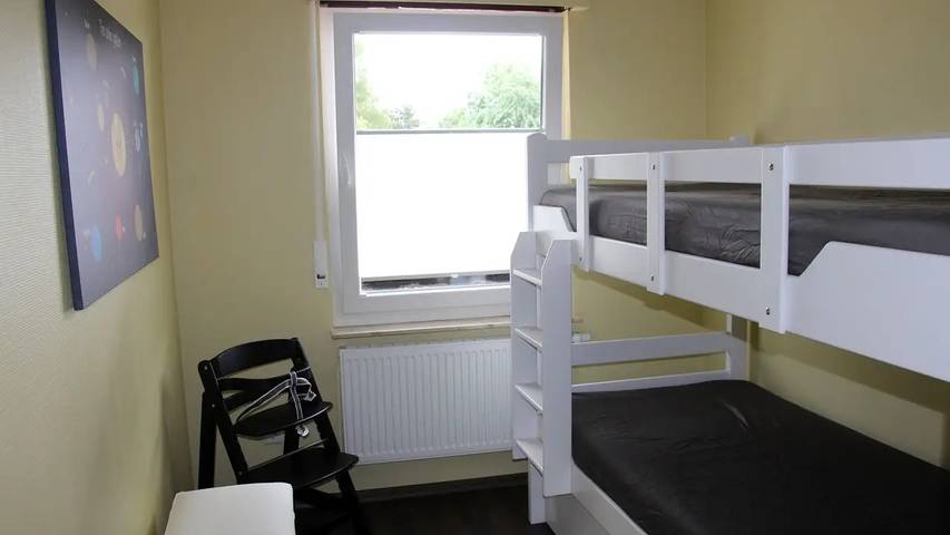 Ferienhaus für 4 Personen, mit Terrasse und Garten in Leer - 4