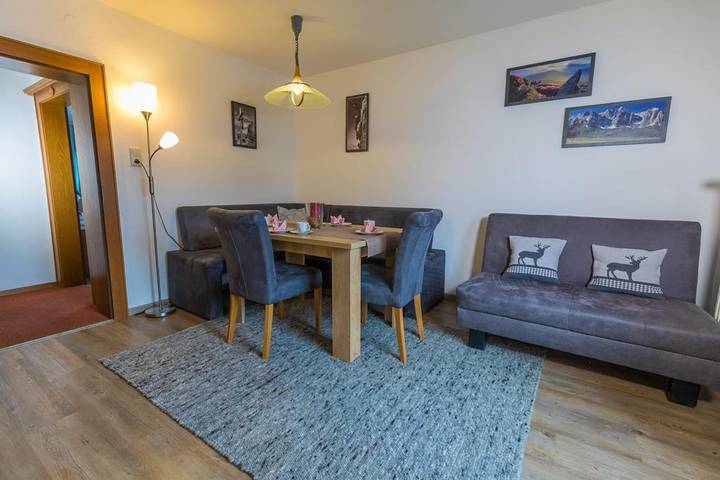 Ferienwohnung für 5 Personen, mit Balkon und Terrasse sowie Garten in Ellmau - 4