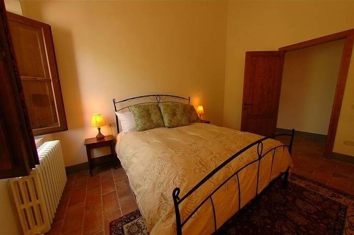 Gîte pour 5 personnes, avec piscine ainsi que balcon et jardin dans San Sano - 2