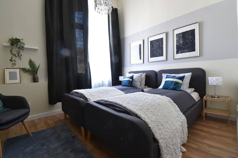 Ganze Wohnung, Spacious 3-bedroom apartment with Wifi, Ac in beautiful Budapest in Budapest, Danube-Ipoly National Park